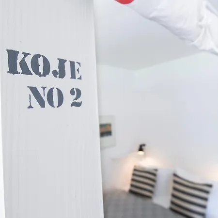 Schuetzenweg 13-15 Segelkoje アパート *